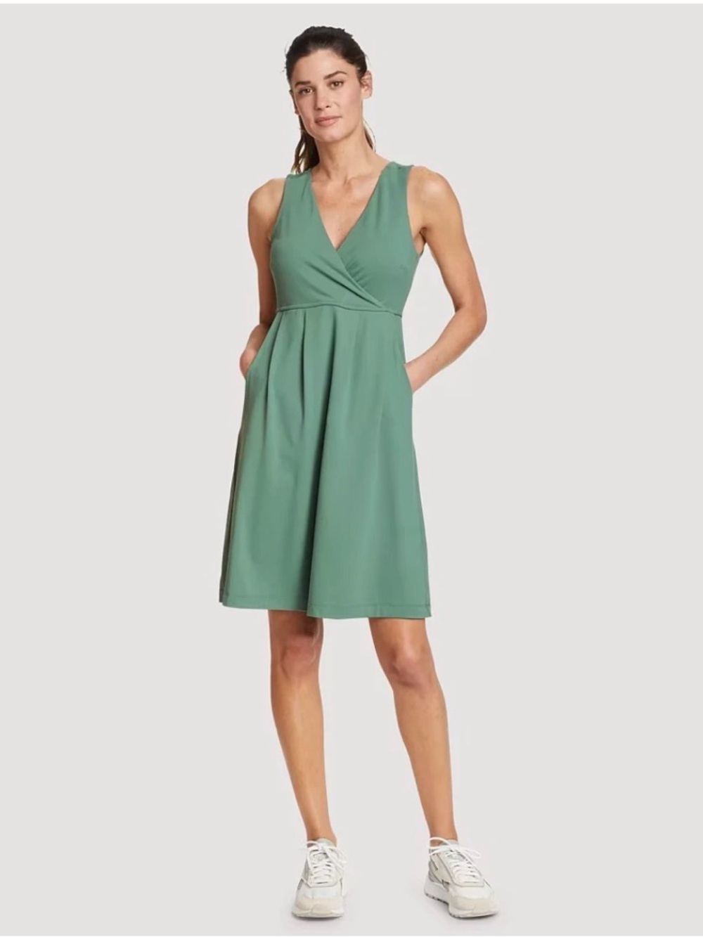 Eddie Bauer Aster 7 day Crossover Dress in Sage Green. Women. Alteration